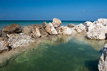 Hotel Brac Reef Beach